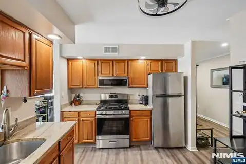 1714 Faulkner Court 1714, Mahwah, NJ 07430 — photo 16