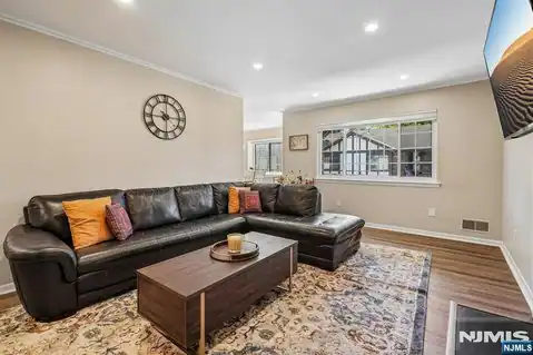 1714 Faulkner Court 1714, Mahwah, NJ 07430 — photo 6
