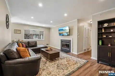 1714 Faulkner Court 1714, Mahwah, NJ 07430 — photo 7