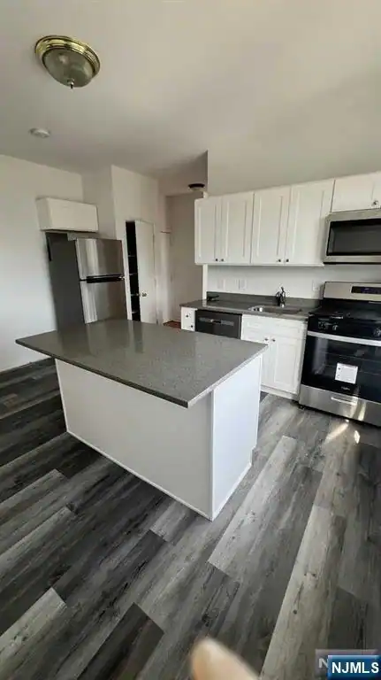 140 Franklin 2B, Nutley, NJ — photo 2