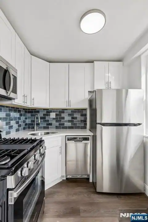 7100 JFK Blvd E 2L, Guttenberg, NJ 07093 — photo 6