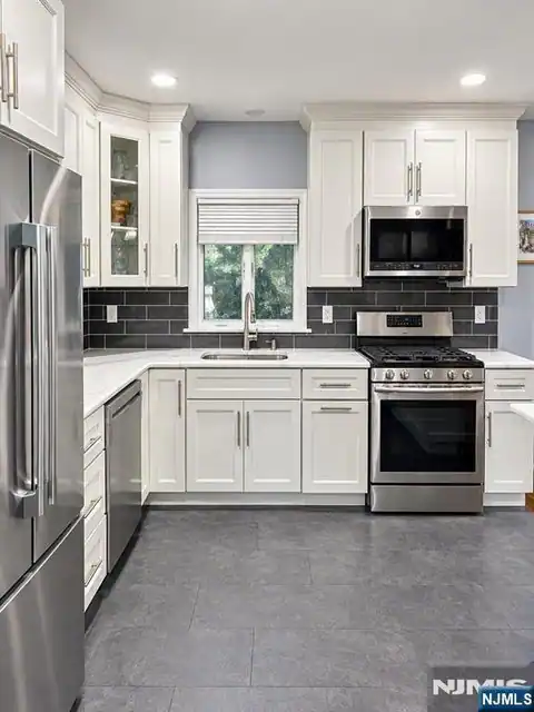 511 Gallows Hill Road, Cranford, NJ 07016 — photo 5