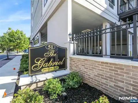 51 Queen Anne Road 302, Bogota, NJ 07603 — photo 16