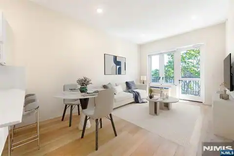 51 Queen Anne Road 302, Bogota, NJ 07603 — photo 4