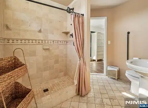 36 Columbia Avenue, Lodi, NJ 07644 — photo 12