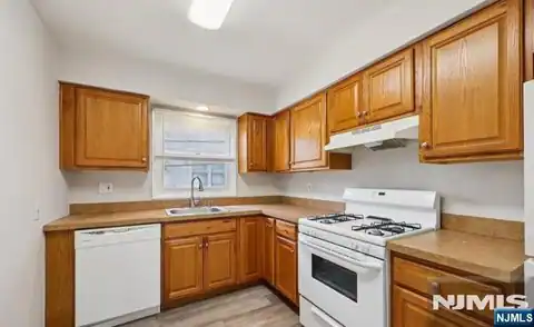 53 Union Street, Montclair, NJ 07042 — photo 6