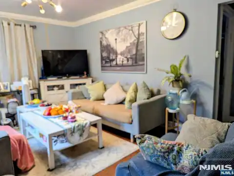 96 Van Buskirk Road, Teaneck, NJ 07666 — photo 3