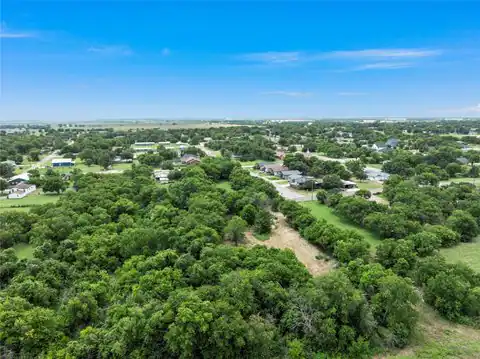 TBD E 1st Street, McGregor, TX 76657 — photo 8