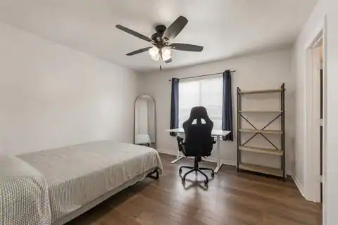 527 Southwest Parkway #303, College Station, TX 77840 — photo 17