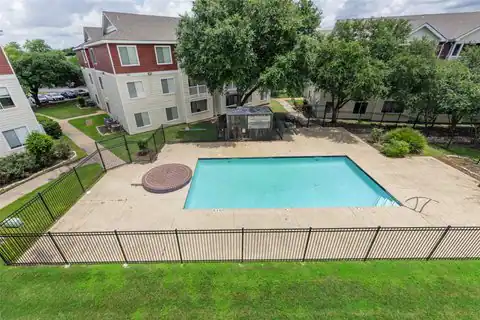 527 Southwest Parkway #303, College Station, TX 77840 — photo 21