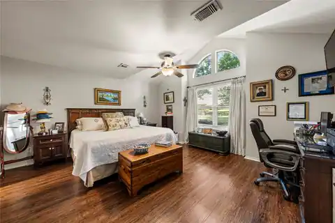 137 Pleasant Grove Lane, Waco, TX 76712 — photo 15