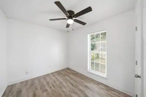 10124 Shayna Drive, Dallas, TX 75217 — photo 10