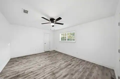 10124 Shayna Drive, Dallas, TX 75217 — photo 8