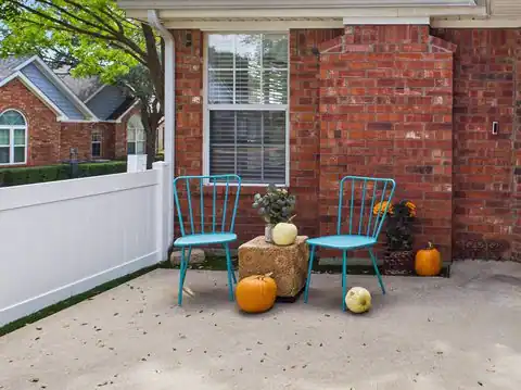2220 Countryside Drive, Bedford, TX 76021 — photo 4