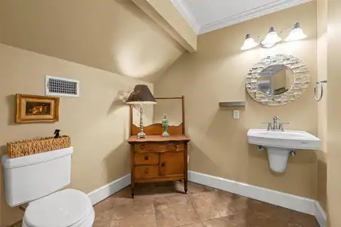 2424 Austin Avenue, Waco, TX 76701 — photo 11