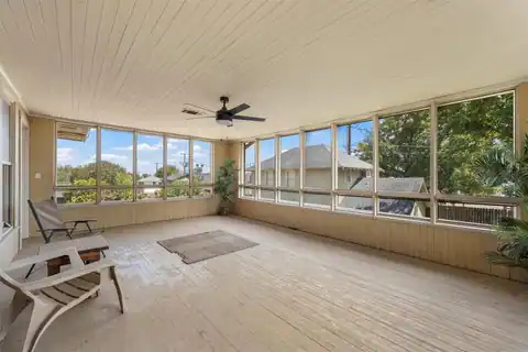 2424 Austin Avenue, Waco, TX 76701 — photo 17