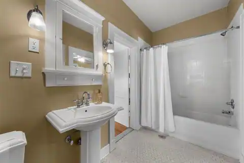 2424 Austin Avenue, Waco, TX 76701 — photo 24