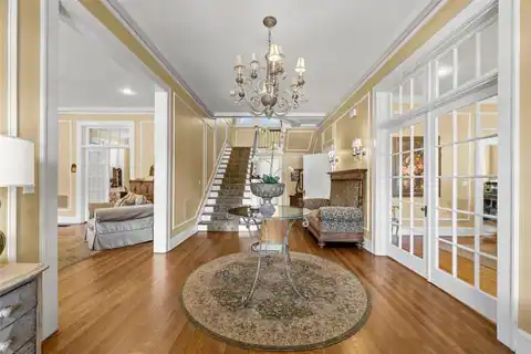 2424 Austin Avenue, Waco, TX 76701 — photo 5