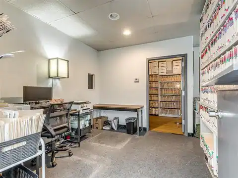 7304 N Comanche Avenue, Warr Acres, OK 73132 — photo 10