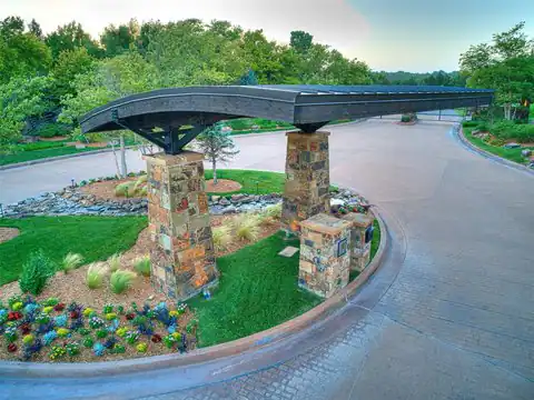 5841 Harper Creek Trail, Edmond, OK 73034 — photo 7