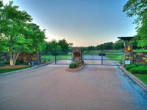 7016 Split Fence Lane, Edmond, OK 73034 — photo 10