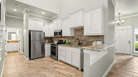 4800 Stelens Court, Norman, OK 73071 — photo 6