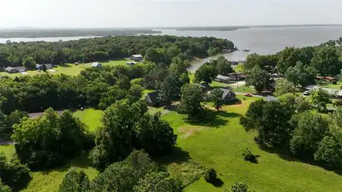 1697 W McGill Circle, Eufaula, OK 74432 — photo 4