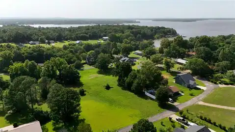 1697 W McGill Circle, Eufaula, OK 74432 — photo 7