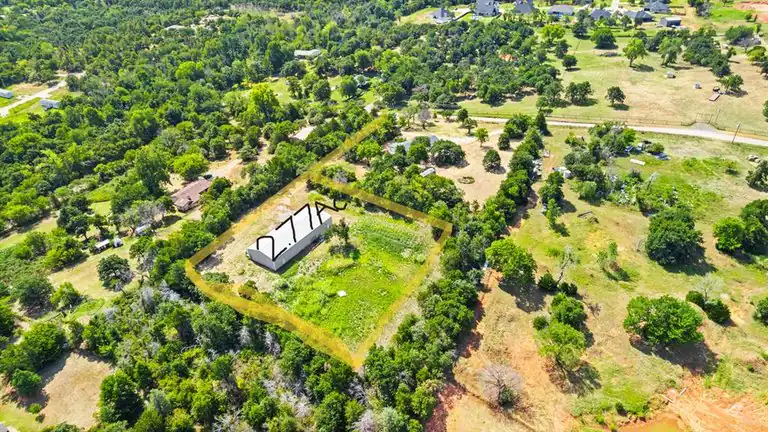 3120 Rancho Drive, Guthrie, OK 73044