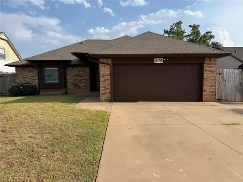 2116 NE 8th Street, Moore, OK 73160 — photo 2