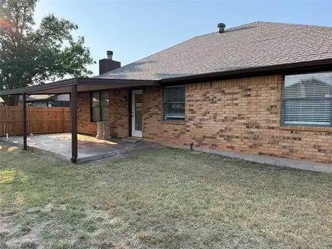 2116 NE 8th Street, Moore, OK 73160 — photo 25