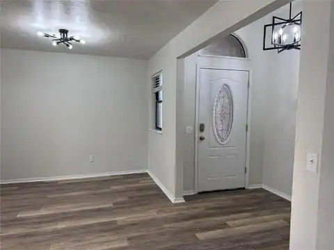 2116 NE 8th Street, Moore, OK 73160 — photo 7