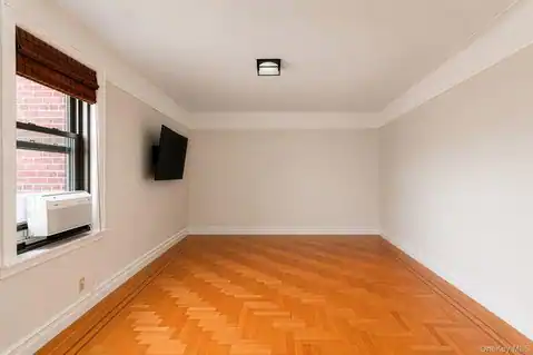 76-66 Austin Street #6F, Forest Hills, NY 11375 — photo 2