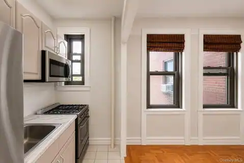 76-66 Austin Street #6F, Forest Hills, NY 11375 — photo 6