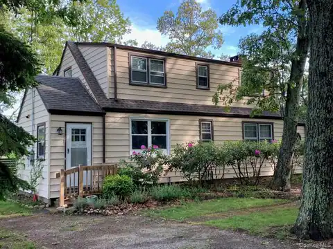 900 Mason Drive, Cutchogue, NY 11935 — photo 2