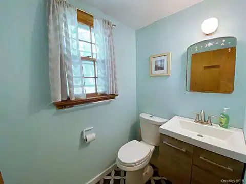 900 Mason Drive, Cutchogue, NY 11935 — photo 9