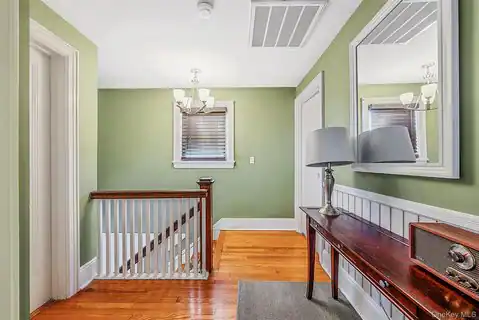 53 Mowbray Avenue, Bay Shore, NY 11706 — photo 13