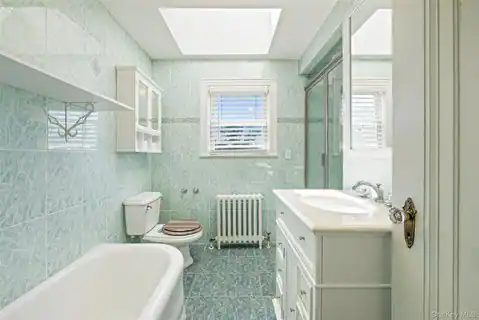 53 Mowbray Avenue, Bay Shore, NY 11706 — photo 16
