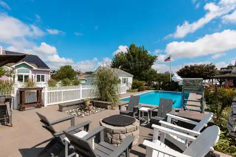 53 Mowbray Avenue, Bay Shore, NY 11706 — photo 19