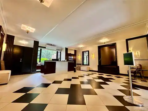 113-14 72nd Road #1M, Forest Hills, NY 11375 — photo 2