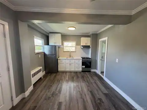 325-329 Patchogue Yaphank Road, Patchogue, NY 11772 — photo 2