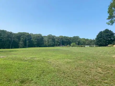 2450 Main Road, Laurel, NY 11948 — photo 24