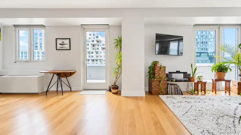 2416 Queens Plaza South #7B, Long Island City, NY 11101