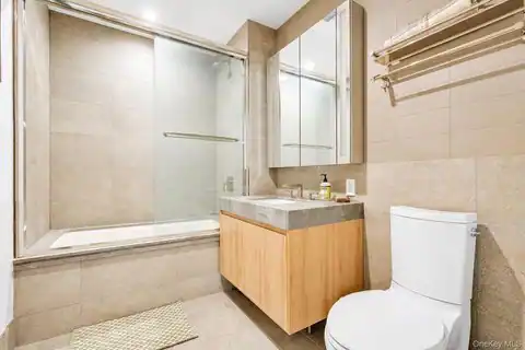 2416 Queens Plaza South #7B, Long Island City, NY 11101 — photo 10