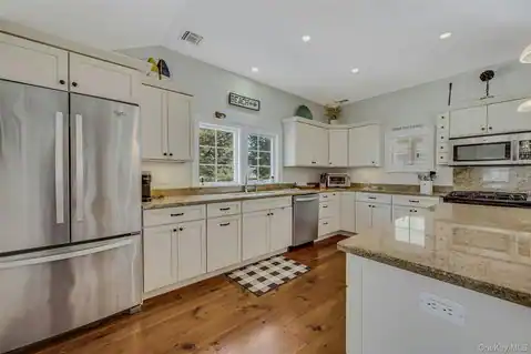 635 Strohson Road, Cutchogue, NY 11935 — photo 13