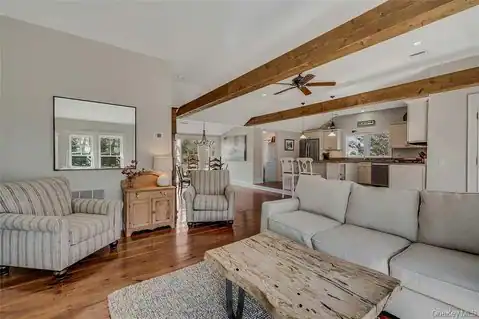 635 Strohson Road, Cutchogue, NY 11935 — photo 6
