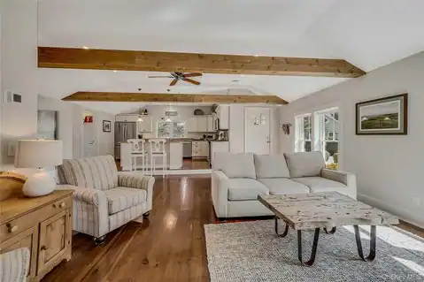 635 Strohson Road, Cutchogue, NY 11935 — photo 8