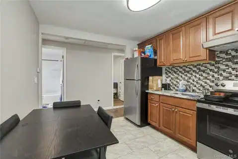 150 North Delaware Avenue, Lindenhurst, NY 11757 — photo 24
