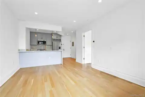 2343 31st Road #3B, Astoria, NY 11106 — photo 8
