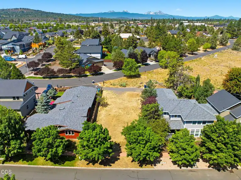 63213 Logan Avenue, Bend, OR 97701